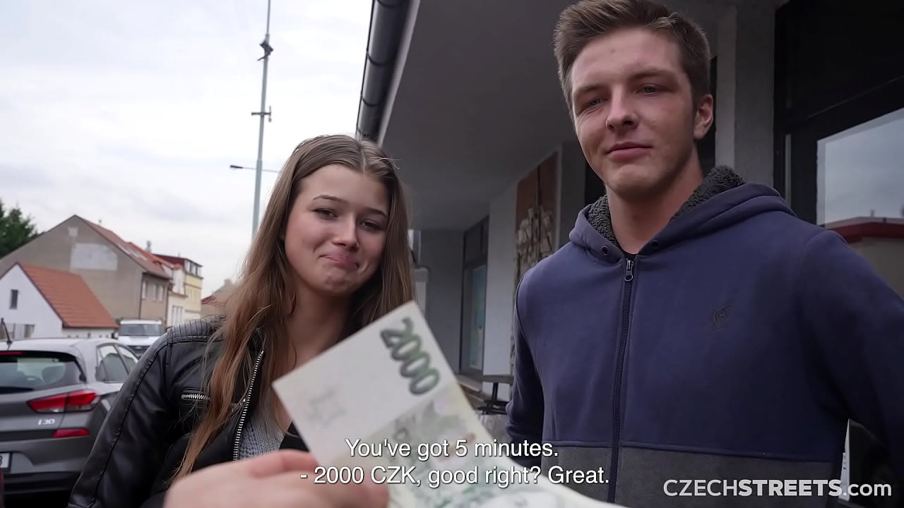 Tanara Are Nevoie De Bani Si Face Sex In Public Pentru 200 De Euro